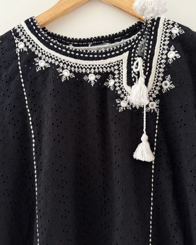 Regal Thread